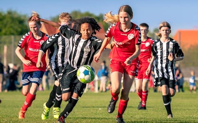 Kies de beste scheenbeschermers voor voetbal